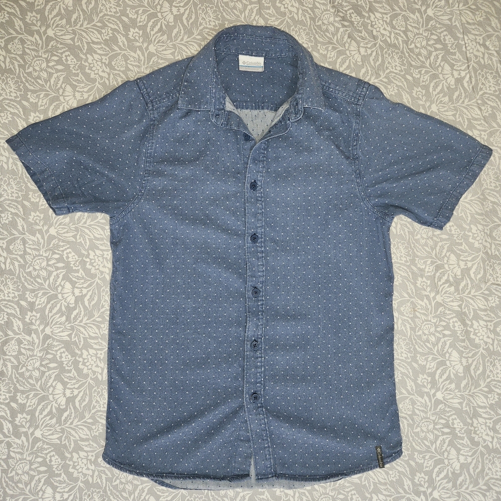 Columbia Men's Denim Blue Casual Button Down Shirt